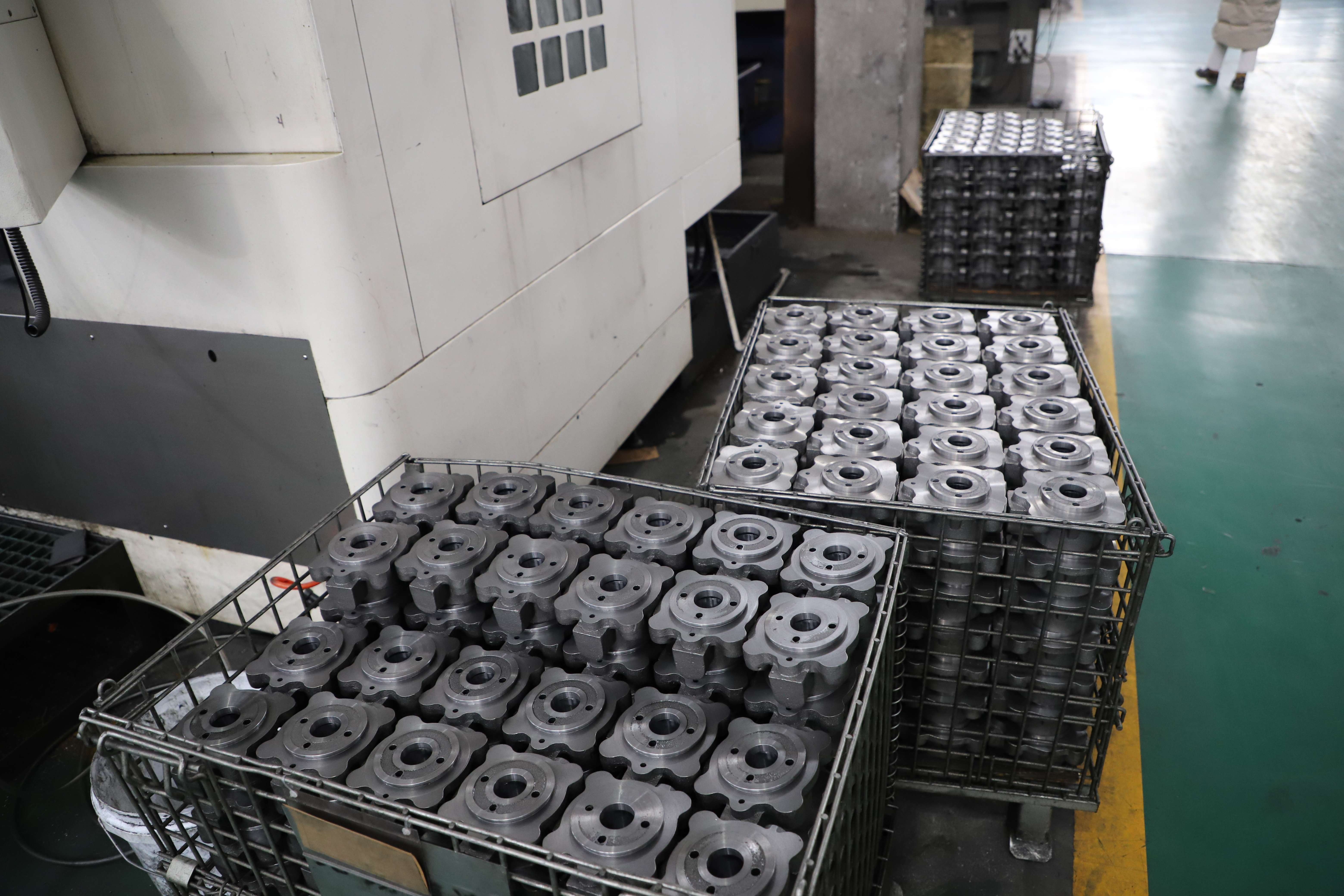 One Stop Service Machining Iron Casting Chassis Support(图16)